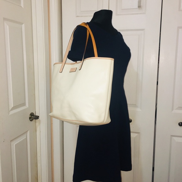 Coach city tote➡️ - Picture 2 of 3